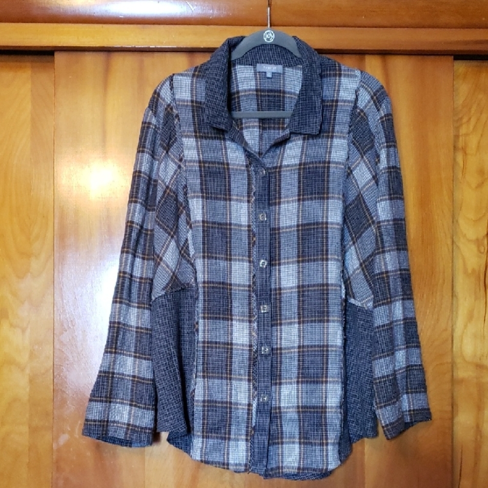 Habitat Plaid Grunge Lagenlook Shirt in Gray and Yellow